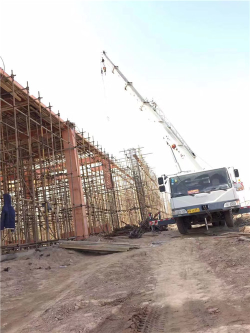 迎江区25 吨、50 吨吊车怎么选？多大重量 / 半径适合对应车型？